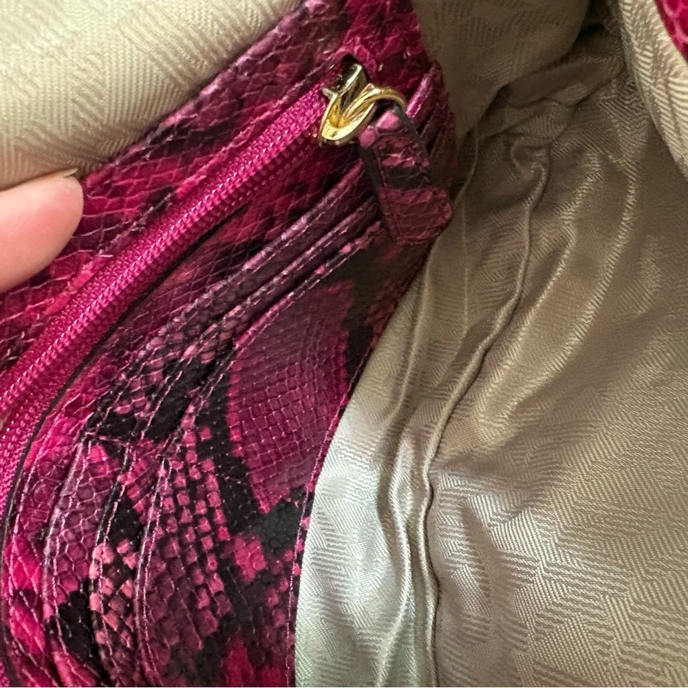 Michael Kors Sloan Large Quilted Embossed-Leather Shoulder Bag - Picture 12 of 15